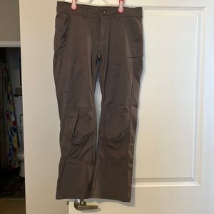 Prana size 8 hiking/travel pants